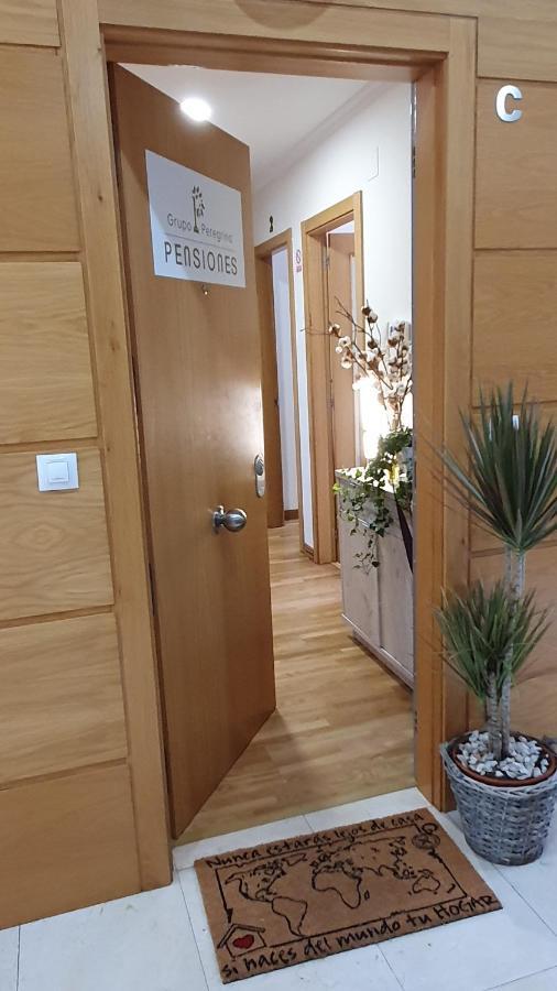 Peregrina Pension 4 O Pedrouzo Rom bilde